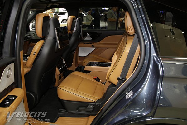 2023 Lincoln Aviator Interior