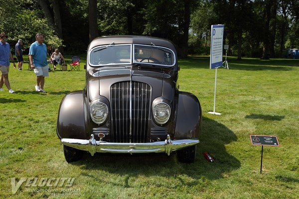 1934 DeSoto Airflow 2d coupe