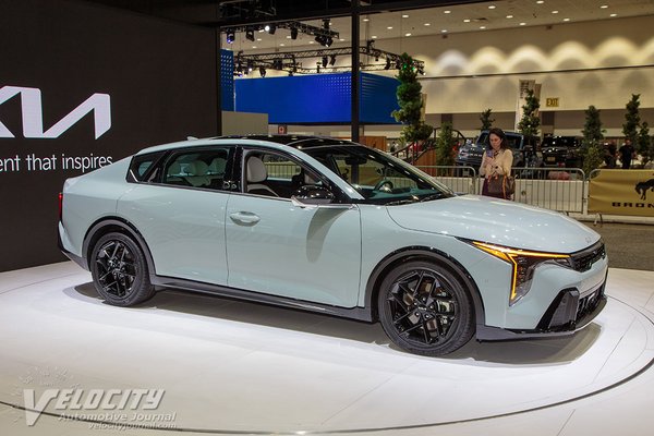 2025 Kia K4