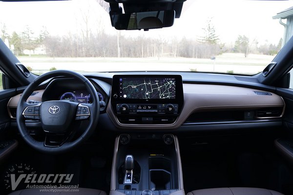 2024 Toyota Grand Highlander Platinum Interior