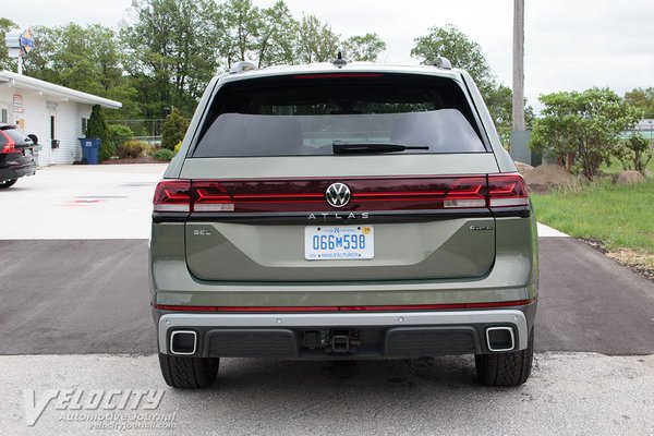 2024 Volkswagen Atlas Peak edition