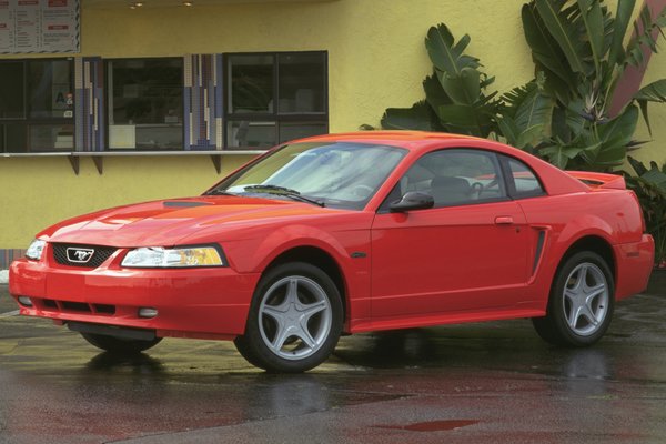 2000 Ford Mustang GT