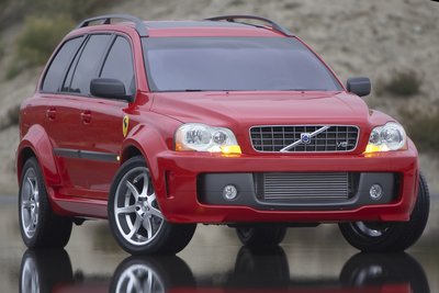 2004 Volvo XC90 PUV