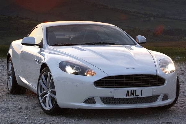 2011 Aston Martin DB9 Coupe