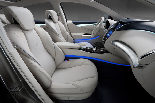 2012 Infiniti LE Concept Interior