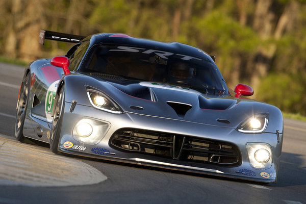 2013 SRT Viper GTS-R