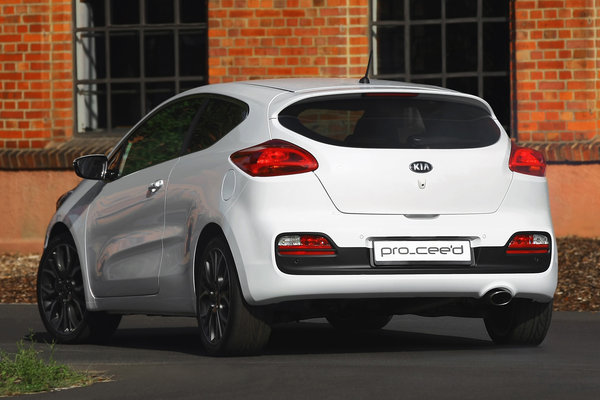 2013 Kia pro_cee'd 3d