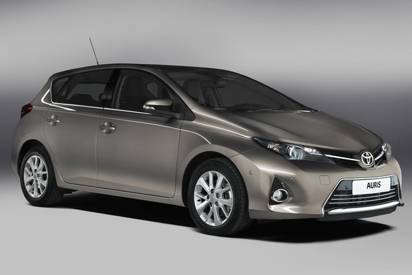 2013 Toyota Auris