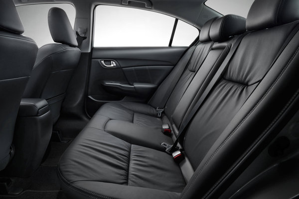 2013 Honda Civic EX-L sedan Interior