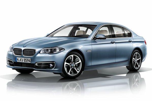 2014 BMW 5-Series ActiveHybrid 5 sedan