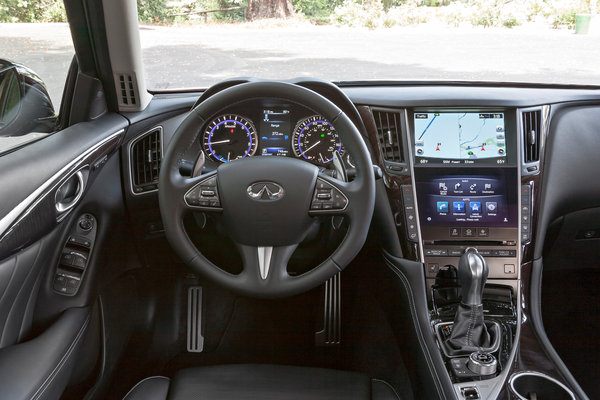 2014 Infiniti Q50 Instrumentation