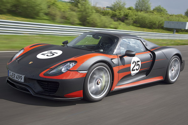 2014 Porsche 918 Spyder