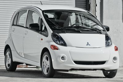 2012 Mitsubishi i