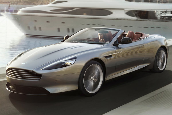 2013 Aston Martin DB9 Volante