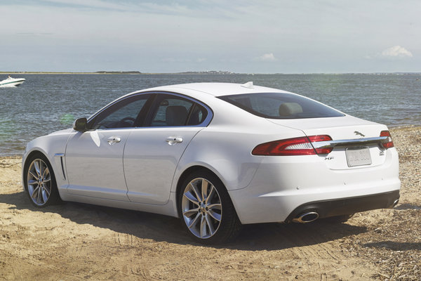 2013 Jaguar XF AWD