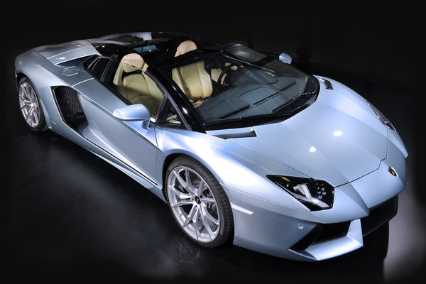 2013 Lamborghini Aventador Roadster