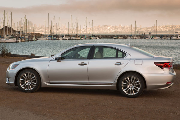 2013 Lexus LS 460