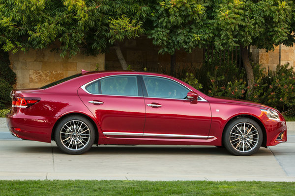 2013 Lexus LS 460 F Sport