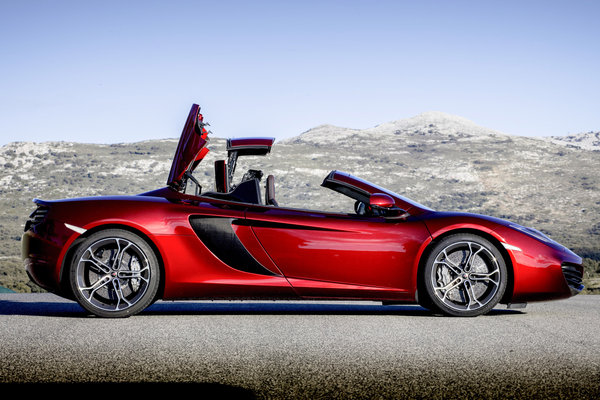 2013 McLaren MP4-12C Spider