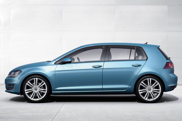 2013 Volkswagen Golf 5d