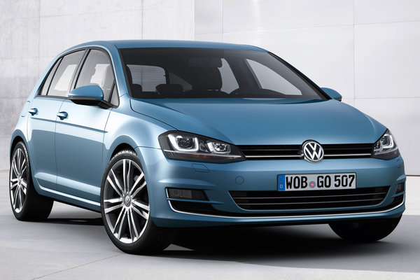 2013 Volkswagen Golf 5d