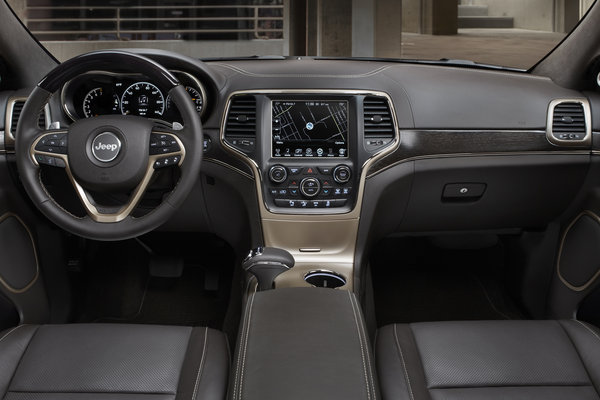 2014 Jeep Grand Cherokee Interior