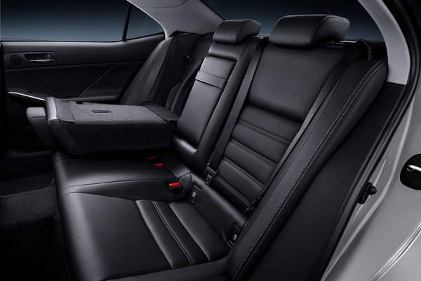 2014 Lexus IS Interior