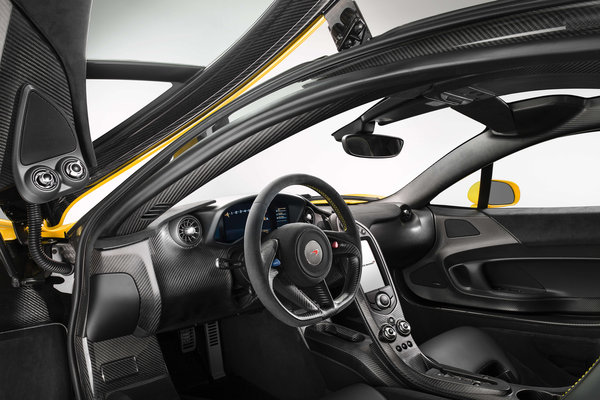 2014 McLaren P1 Interior