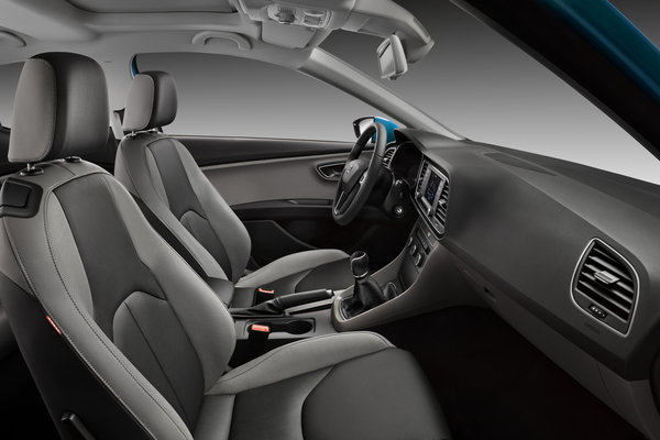 2013 Seat Leon SC Interior