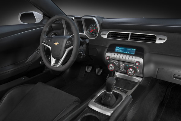 2014 Chevrolet Camaro Z28  Interior