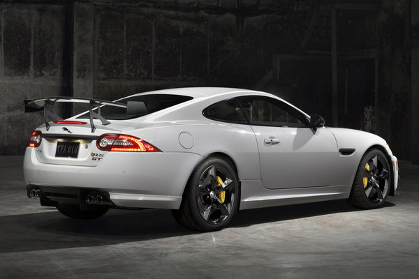 2014 Jaguar XKR-S GT