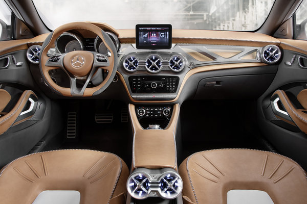 2013 Mercedes-Benz GLA Interior