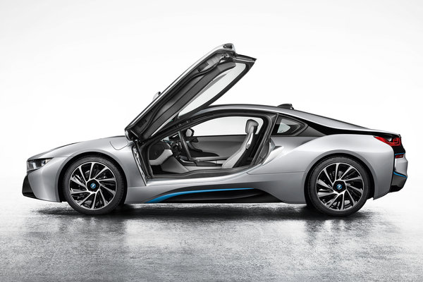 2014 BMW i8