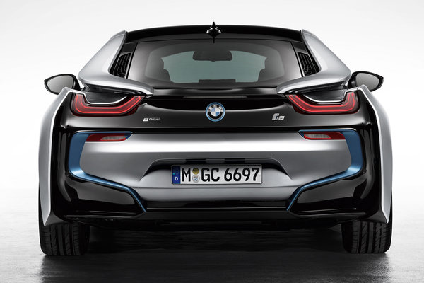 2014 BMW i8