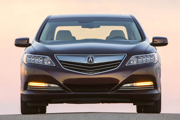 2014 Acura RLX Sport Hybrid