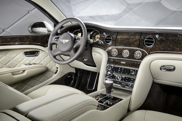 2014 Bentley Hybrid Interior