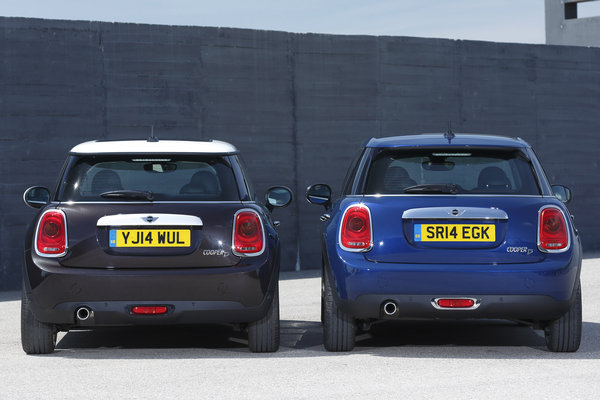 2015 Mini Cooper Hardtop 4-door