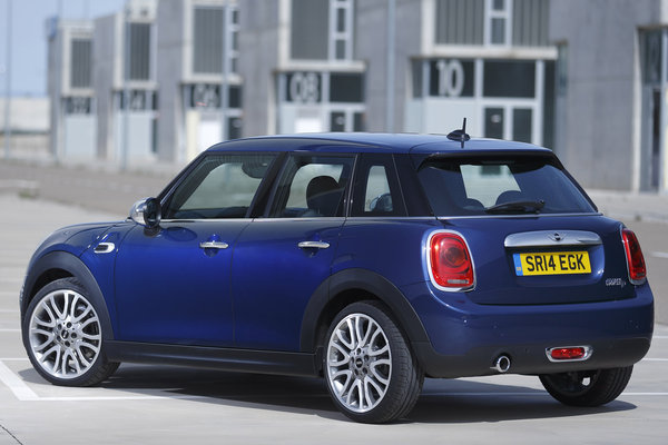 2015 Mini Cooper Hardtop 4-door