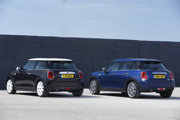 2015 Mini Cooper Hardtop 4-door