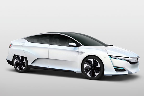 2014 Honda FCV