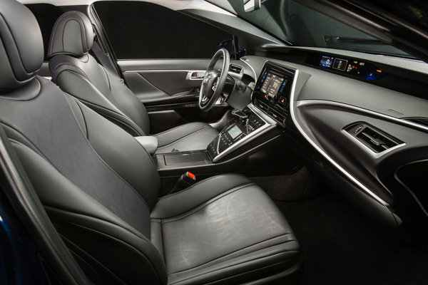 2016 Toyota Mirai Interior