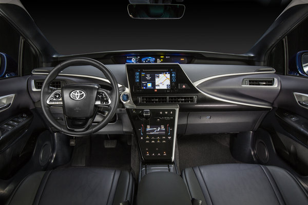 2016 Toyota Mirai Interior