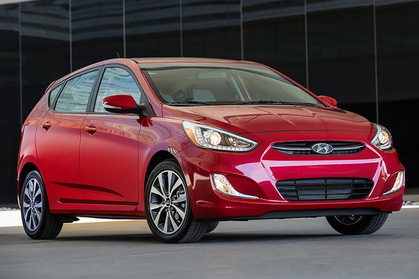 2015 Hyundai Accent 5d