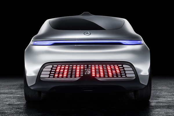 2015 Mercedes-Benz F 015 Luxury in Motion