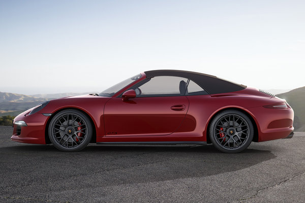 2015 Porsche 911 Carrera GTS Cabriolet