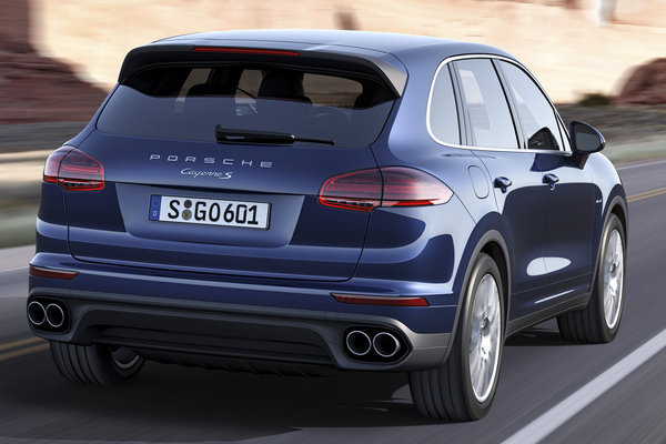 2015 Porsche Cayenne S