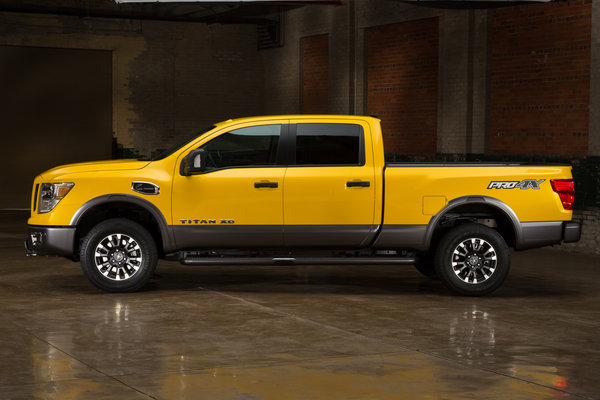 2016 Nissan Titan Crew Cab