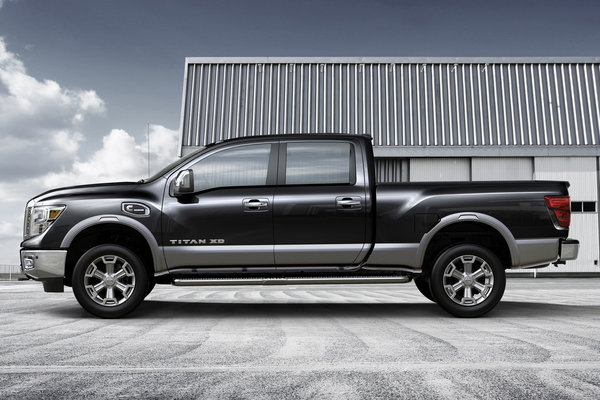 2016 Nissan Titan Crew Cab