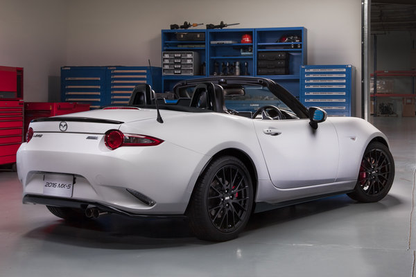 2015 Mazda accessorized MX-5