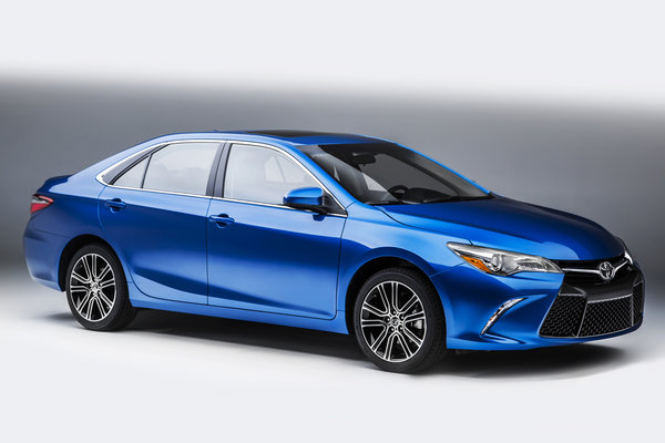 2016 Toyota Camry Special Edition